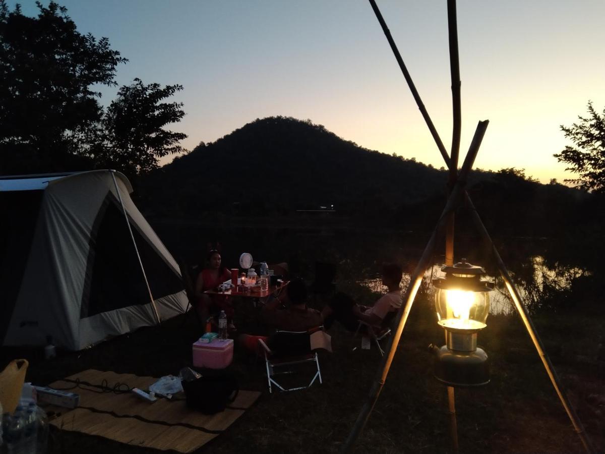 Royal Mountain View Ratchaburi Villa Екстериор снимка